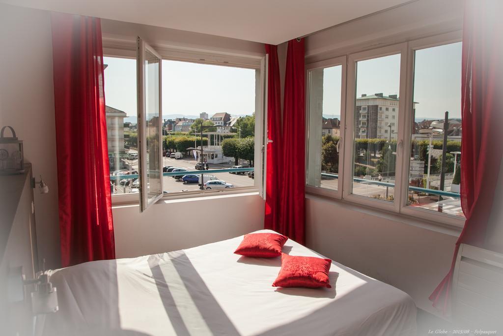 Hotel Bar Le Globe Saint-Die-des-Vosges Rom bilde