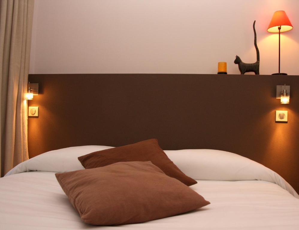 Hotel Bar Le Globe Saint-Die-des-Vosges Rom bilde