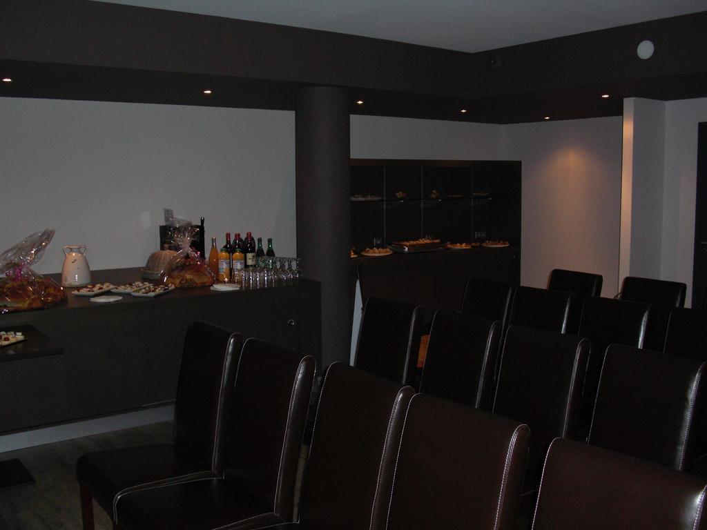 Hotel Bar Le Globe Saint-Die-des-Vosges Eksteriør bilde